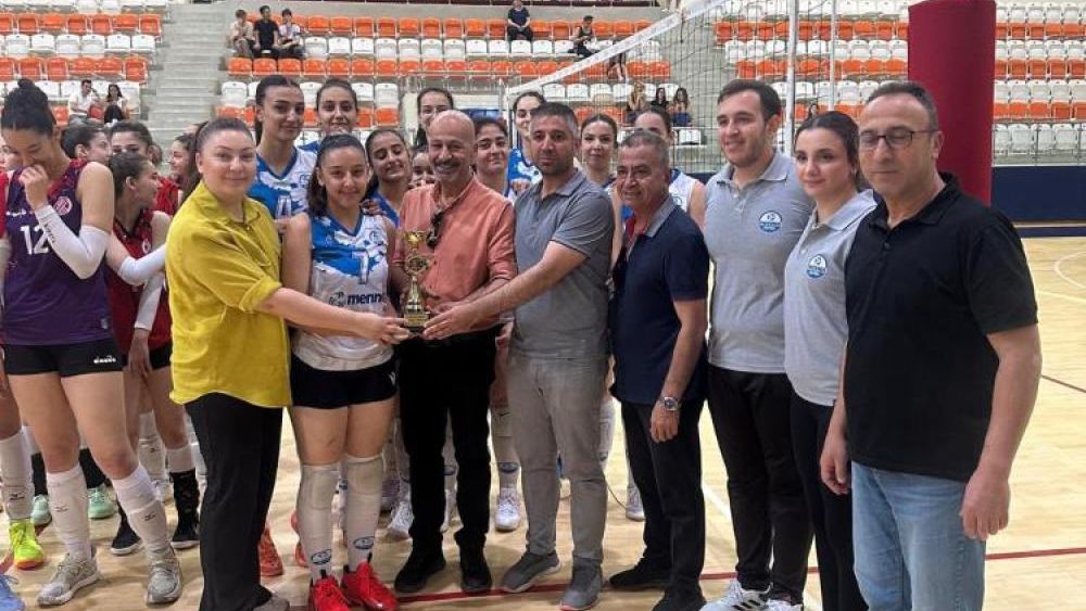 Betül Çoban turnuvasının şampiyonu Merinos